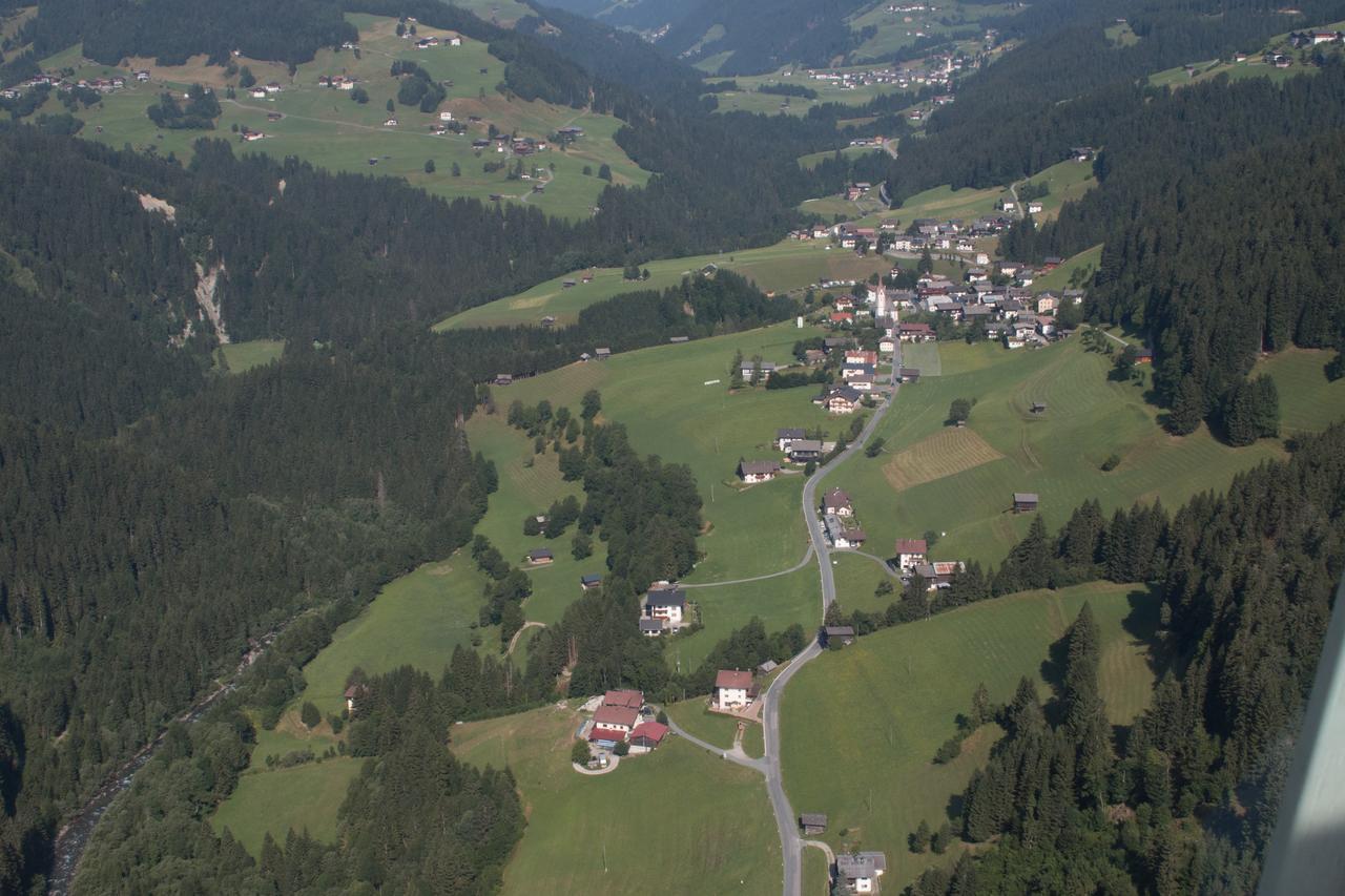 Hotel Garni Haus Anita Liesing Extérieur photo